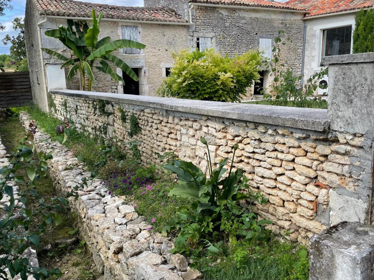 Le Maine N 5 - Fleac Angouleme - Suite Tilleul Exterior foto